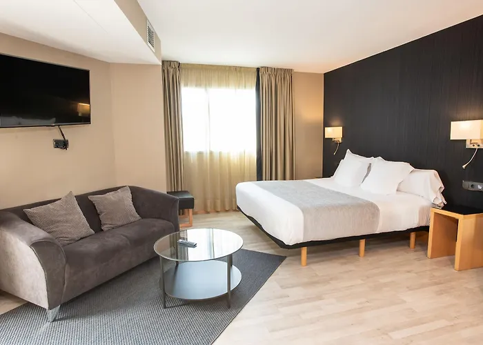 Plaza Ξενοδοχείο 4*