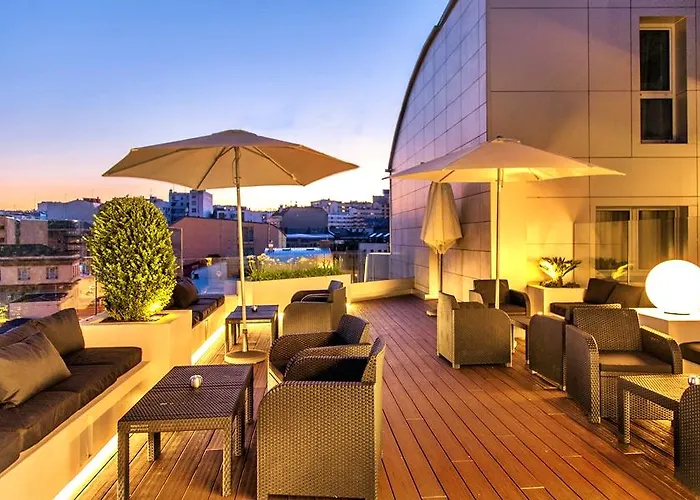 Ξενοδοχείο Plaza 4*