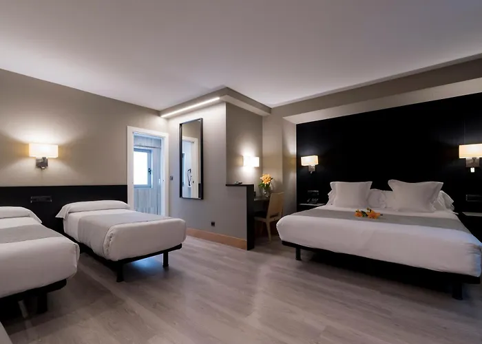 Plaza Ξενοδοχείο A Coruña