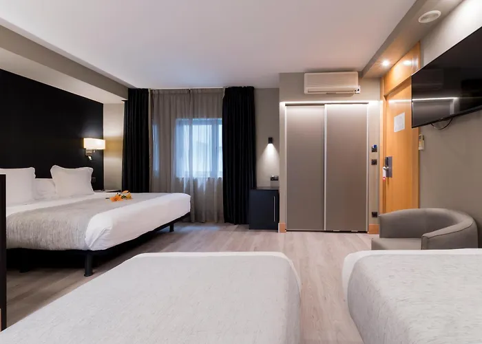 酒店 广场酒店 4*