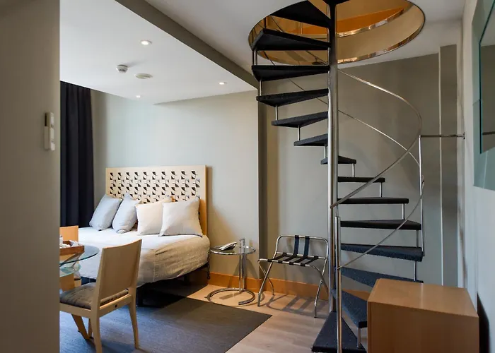 广场酒店 4* 拉科鲁尼亚